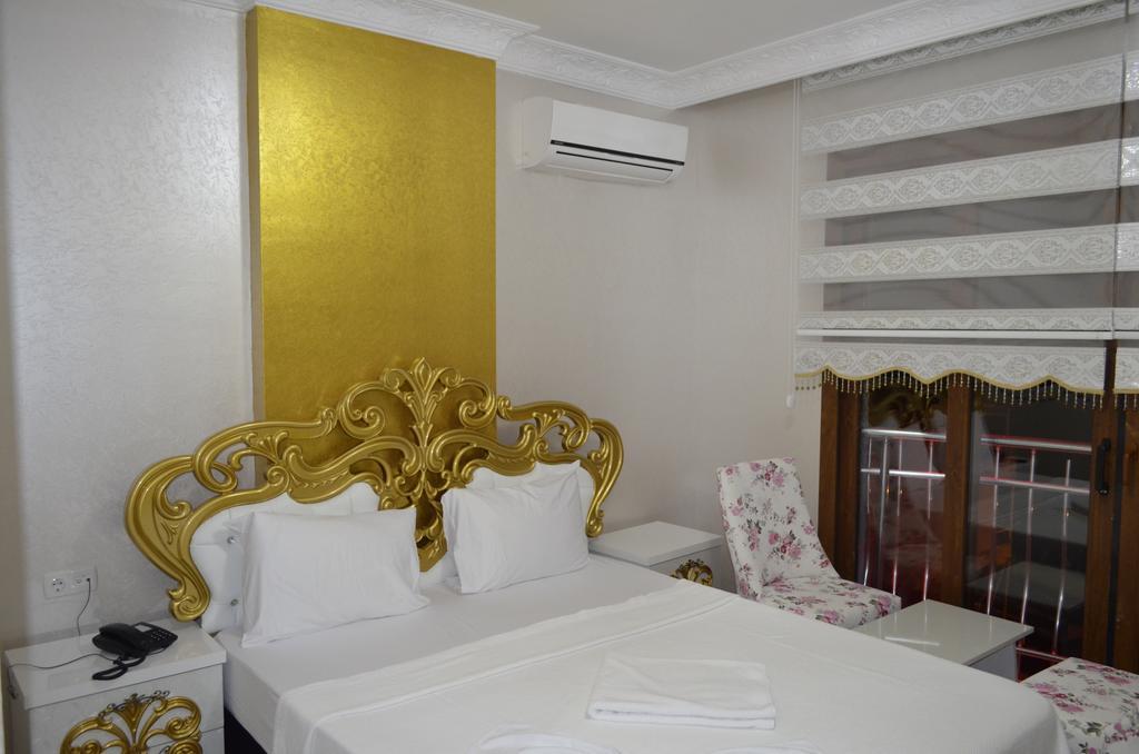 Alev Palace Otel Arsuz Szoba fotó